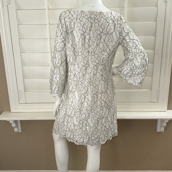Eliza J Lace Bell Sleeve Shift Dress - Picture 7 of 13